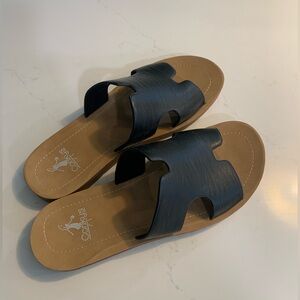 Corkys Black and Tan Sandals